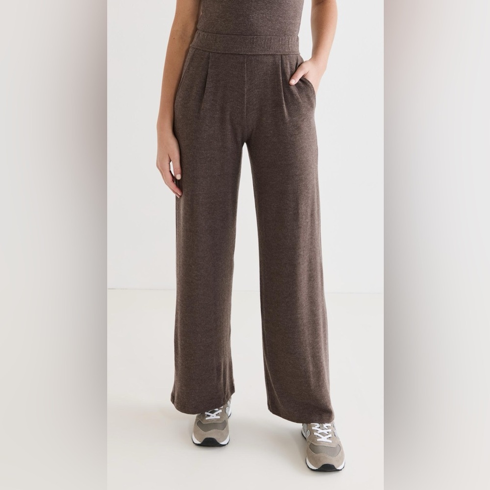 Leset Women's Lauren Pleated Pocket Pant Small Browm